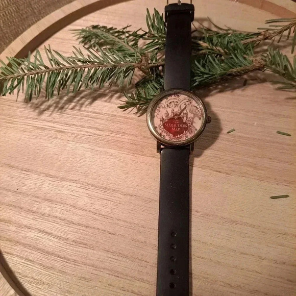 Harry potter  watch - Picture 2 of 6